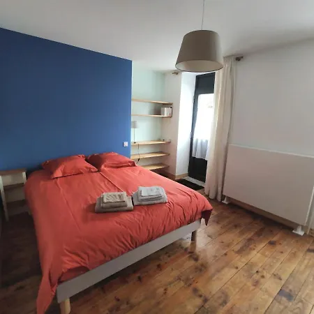 Chambre d'hôte, entrée indépendante + parking Cressensac-Sarrazac Extérieur photo